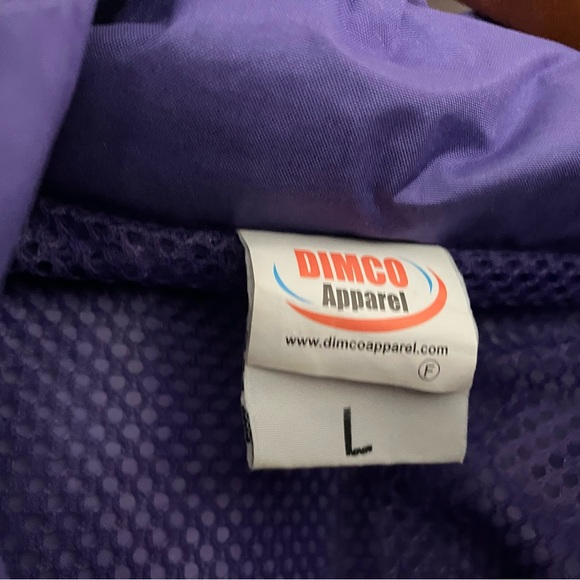 Raincoat- women’s L, purple, from Block Island, RI. Like new!! - Picture 3 of 4